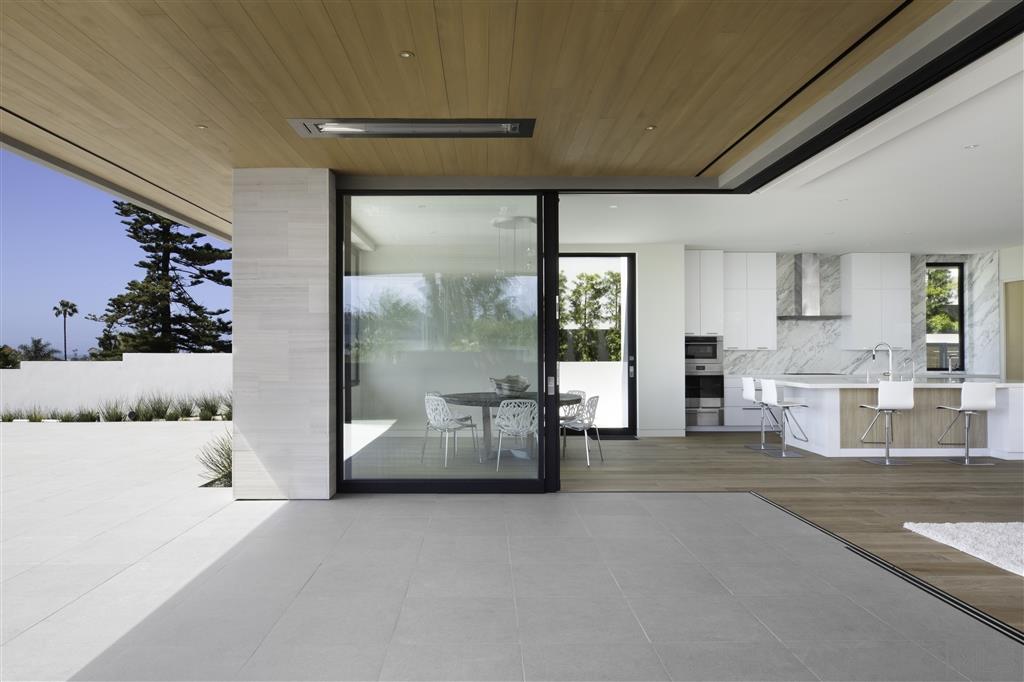 316 South Rios Avenue Solana Beach, CA 92075 - Photo 9 of 22 Gallery Image 9