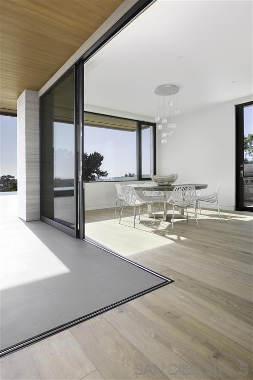 316 South Rios Avenue Solana Beach, CA 92075 - Photo 10 of 22 Gallery Image 10