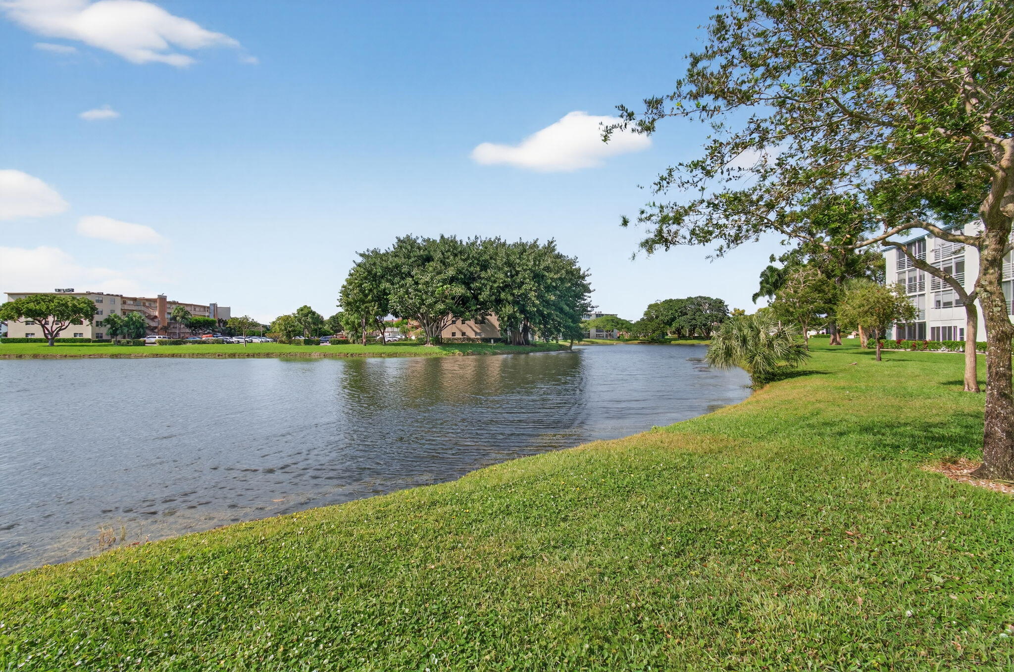 4030 Lincoln B Boca Raton, FL 33434 - Photo 48 of 90 53-web-or-mls-DSC_9899