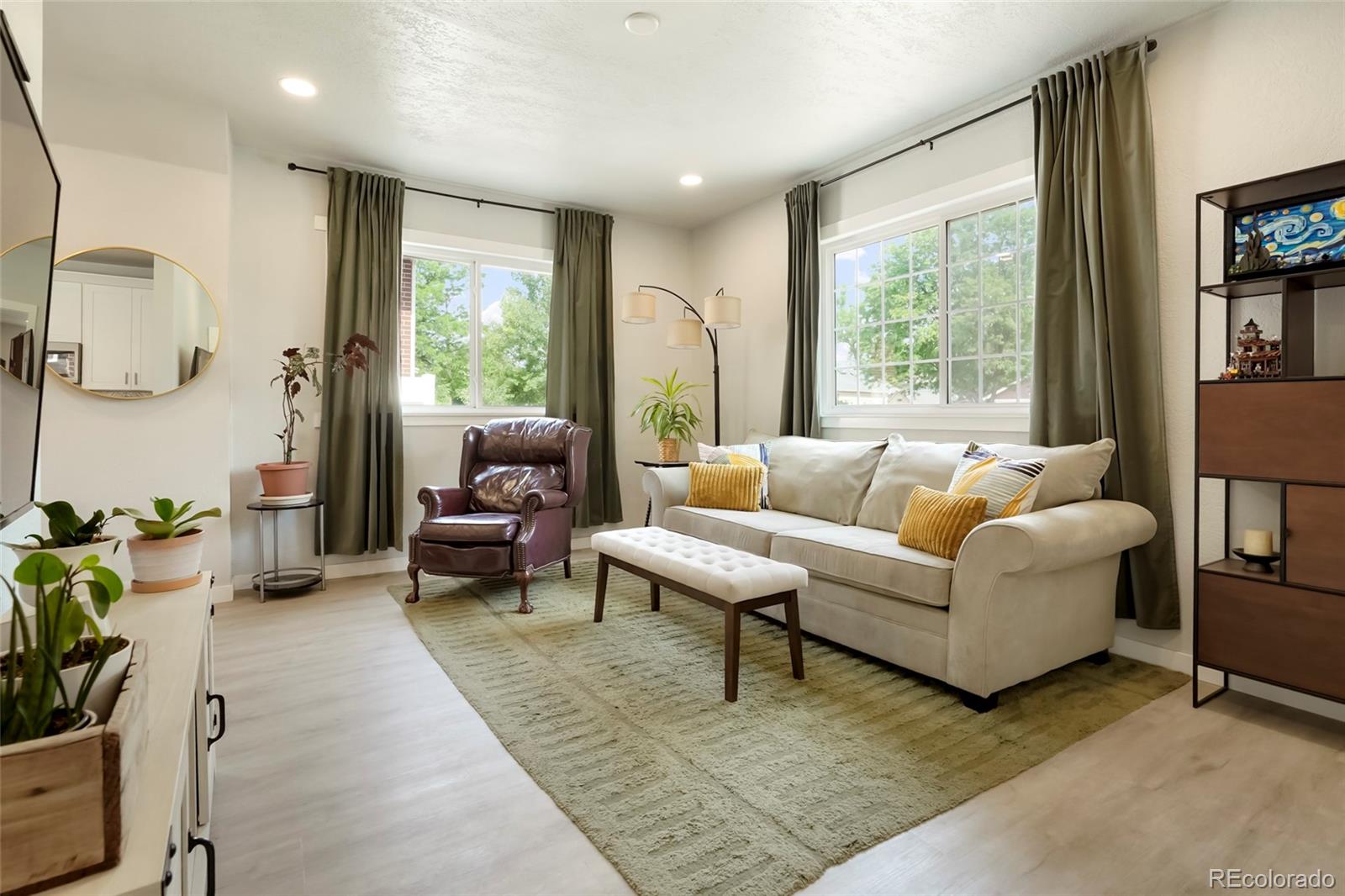 517 Locust Street Windsor, CO 80550 - Photo 4 of 46