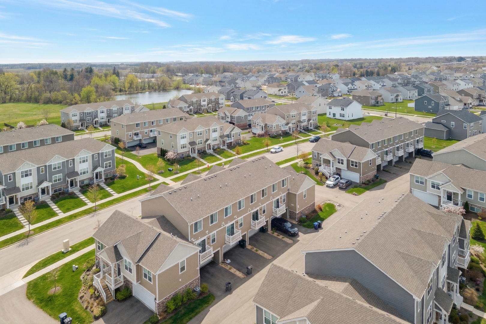 3831 Currant Lane Elgin, IL 60124 - Photo 24 of 25 an aerial view of a house with a swimming pool