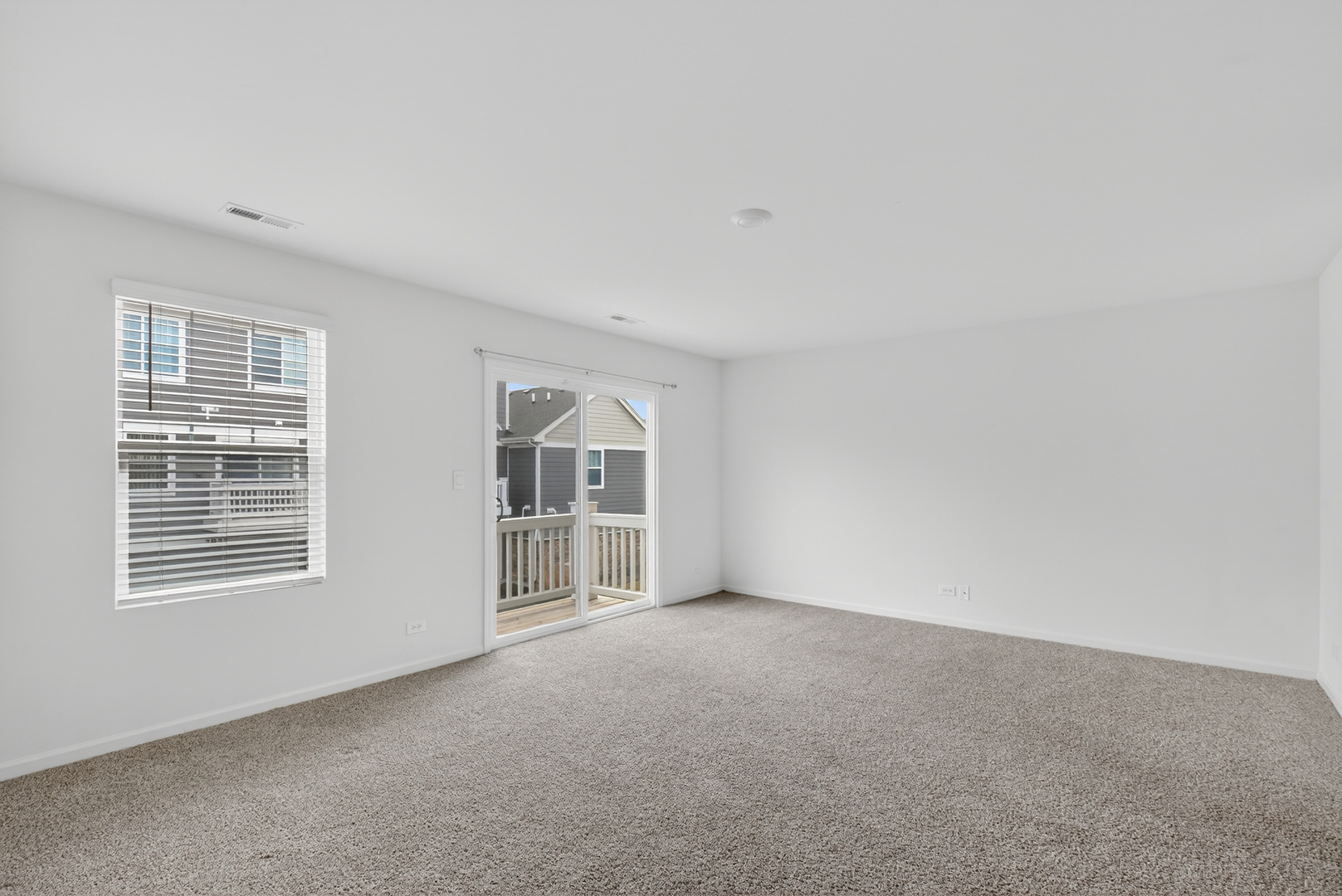 3831 Currant Lane Elgin, IL 60124 - Photo 10 of 25 a view of an empty room with a window