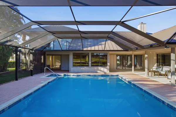 $799,900 | 5061 Southeast Burning Tree Circle, Stuart, FL 34997