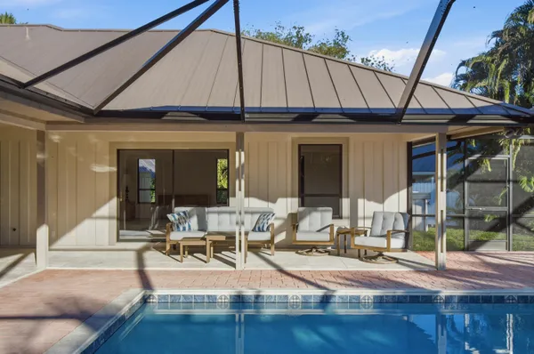 $799,900 | 5061 Southeast Burning Tree Circle, Stuart, FL 34997