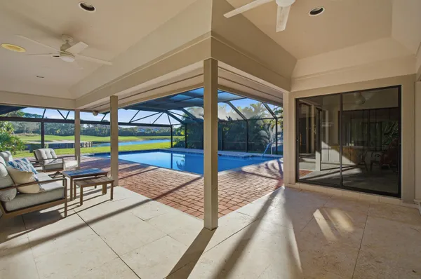 $799,900 | 5061 Southeast Burning Tree Circle, Stuart, FL 34997