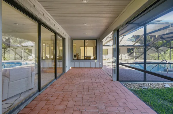 $799,900 | 5061 Southeast Burning Tree Circle, Stuart, FL 34997