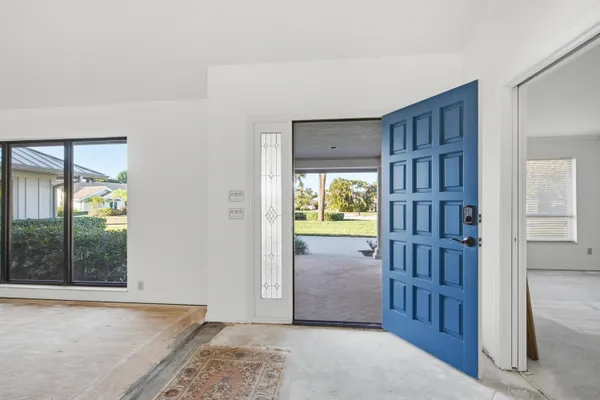 $799,900 | 5061 Southeast Burning Tree Circle, Stuart, FL 34997