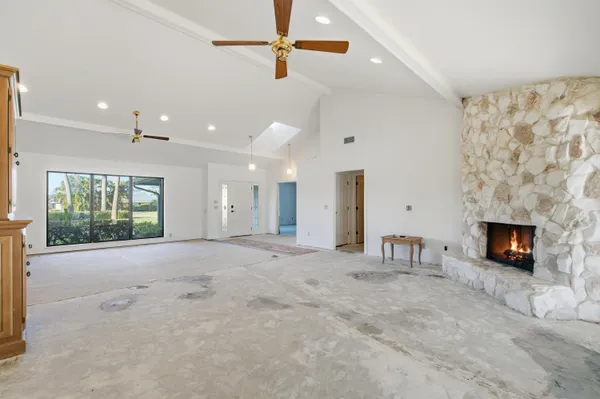 $799,900 | 5061 Southeast Burning Tree Circle, Stuart, FL 34997
