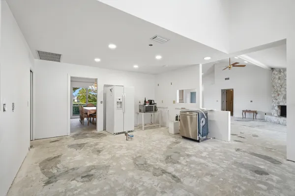 $799,900 | 5061 Southeast Burning Tree Circle, Stuart, FL 34997