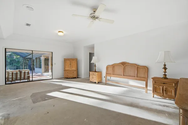 $799,900 | 5061 Southeast Burning Tree Circle, Stuart, FL 34997