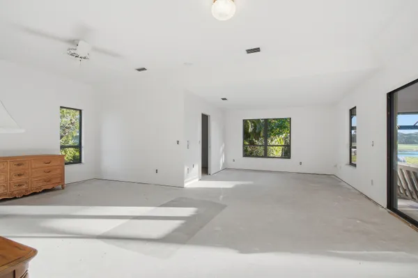 $799,900 | 5061 Southeast Burning Tree Circle, Stuart, FL 34997