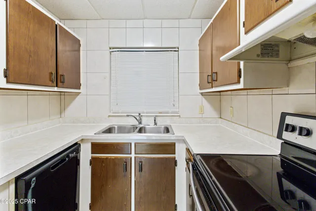 $170,000 | 105 Allen Avenue, Unit 61, Panama City, FL 32401