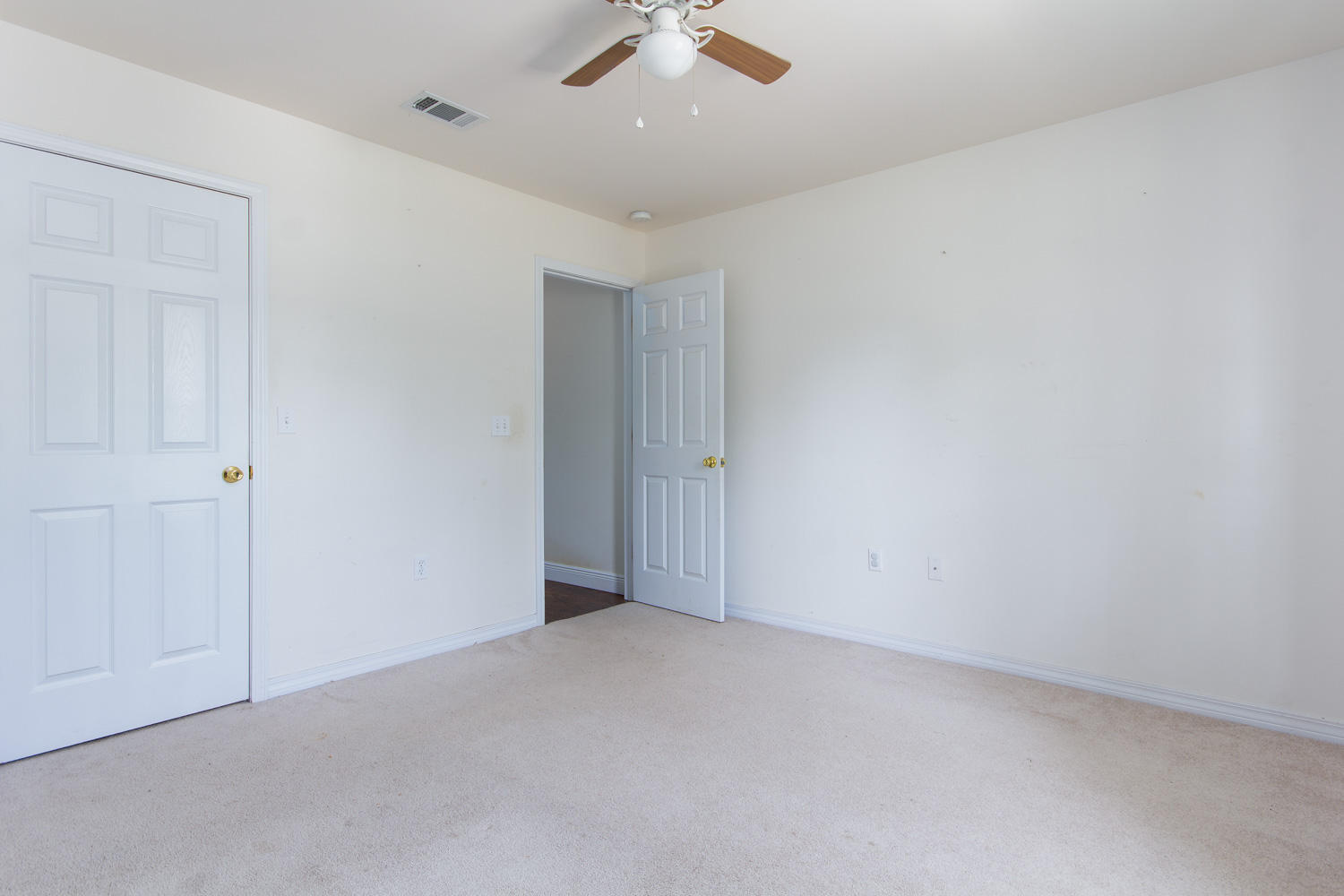 4039 Randi Road Crestview, FL 32539 - Photo 18 of 25 Gallery Image 18