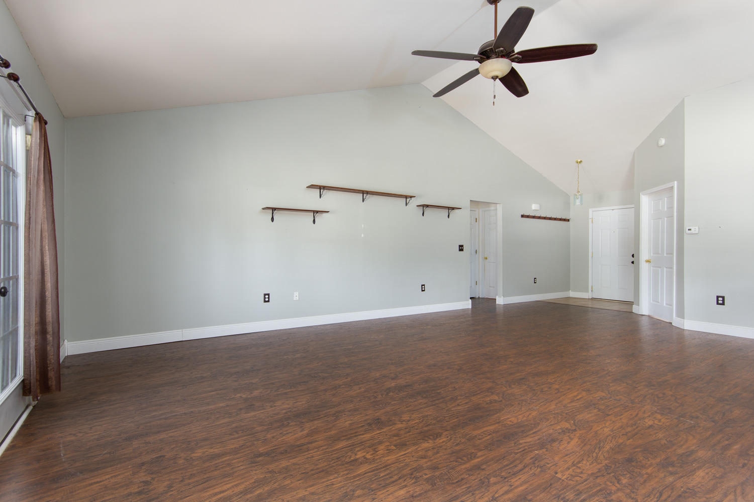 4039 Randi Road Crestview, FL 32539 - Photo 6 of 25 Gallery Image 6