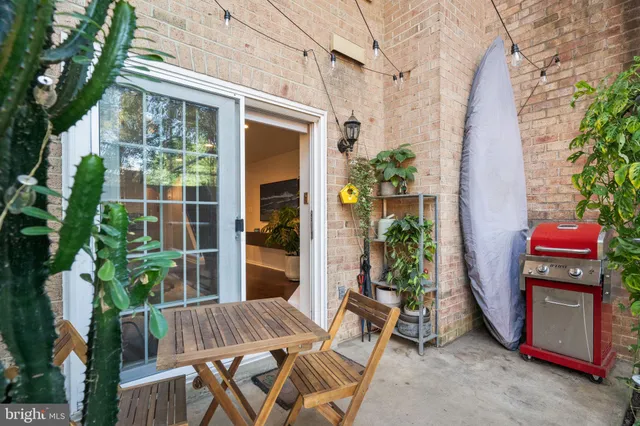 a view of outdoor space yard and patio