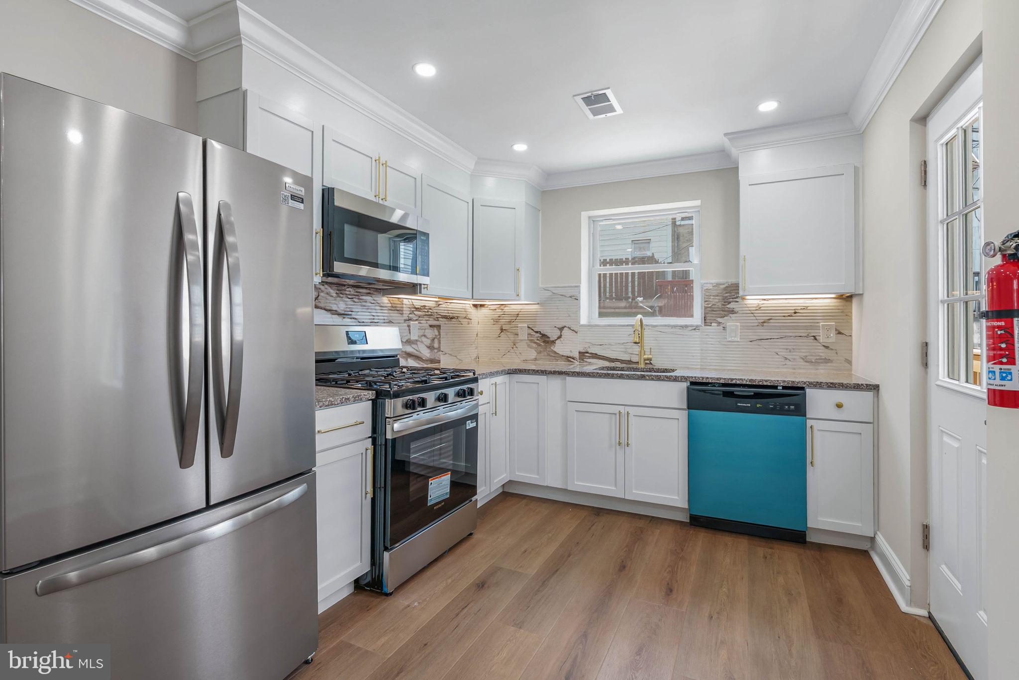 436 Timberlake Road Upper Darby, PA 19082 - Photo 10 of 29