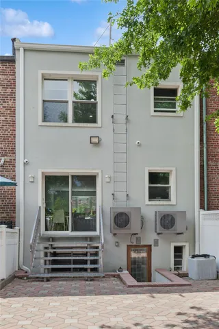 $1,515,000 | 82-15 Penelope Avenue | Middle Village