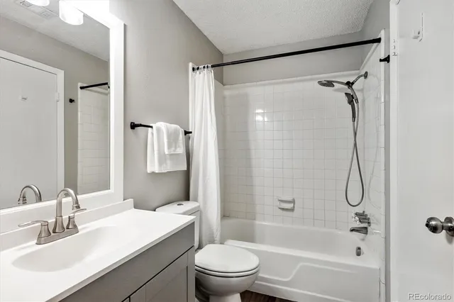 $300,000 | 7220 South Gaylord Street, Unit B17, Littleton, CO 80122