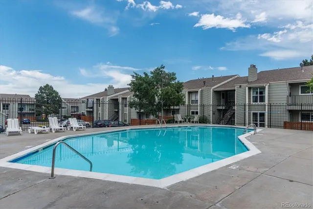 $300,000 | 7220 South Gaylord Street, Unit B17, Littleton, CO 80122