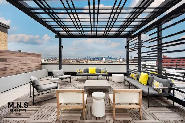 $2,933 | 176 Woodward Avenue, Unit 334 | Ridgewood