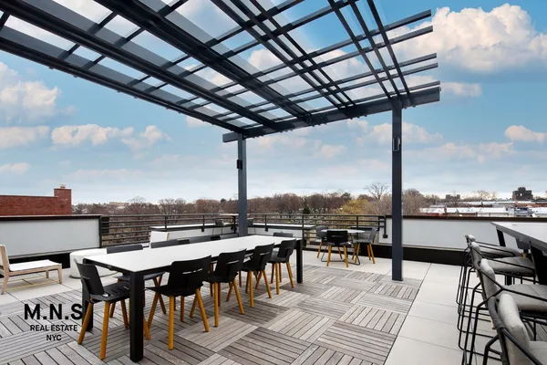 $2,933 | 176 Woodward Avenue, Unit 334 | Ridgewood