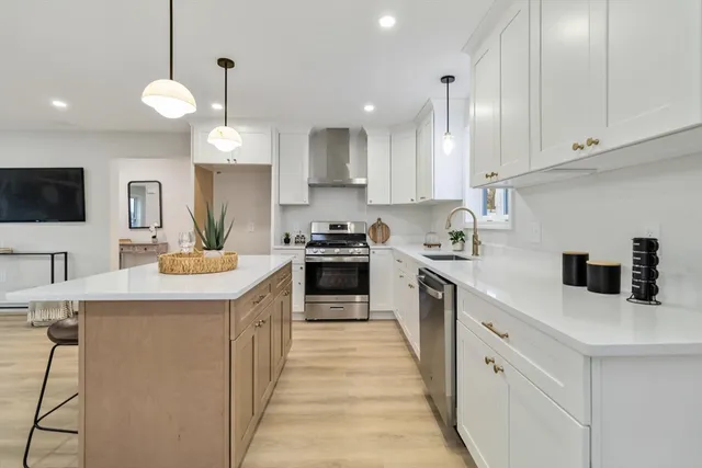 $519,000 | 9 York Street, Unit 9, Haverhill, MA 01830