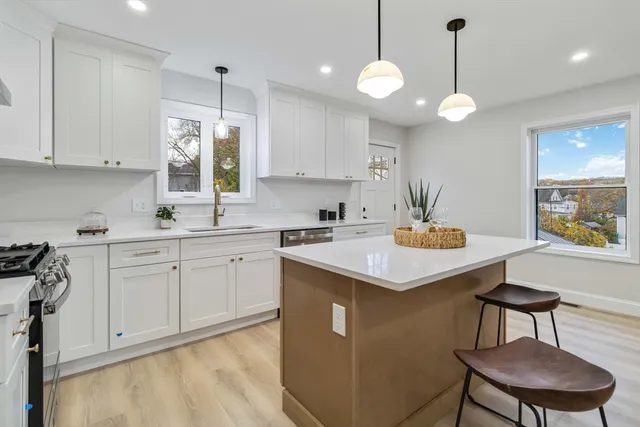 $519,000 | 9 York Street, Unit 9, Haverhill, MA 01830