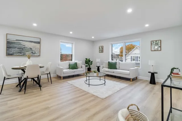 $519,000 | 9 York Street, Unit 9, Haverhill, MA 01830