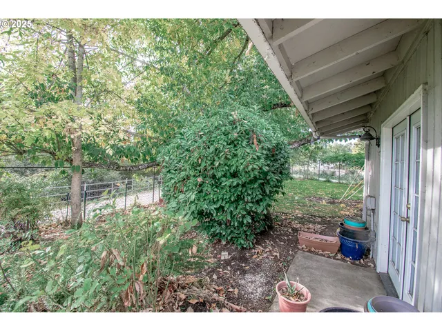 a view of outdoor space and garden