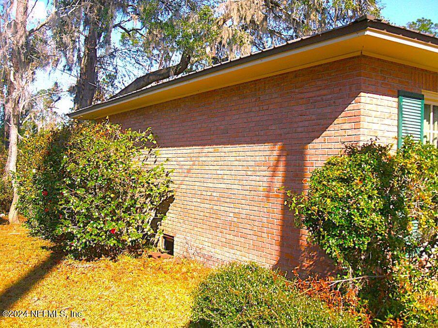 1113 Fieldcrest Road Jasper, FL 32052 - Photo 9 of 60 1113 FIELDCREST Roadfront.JPGside1