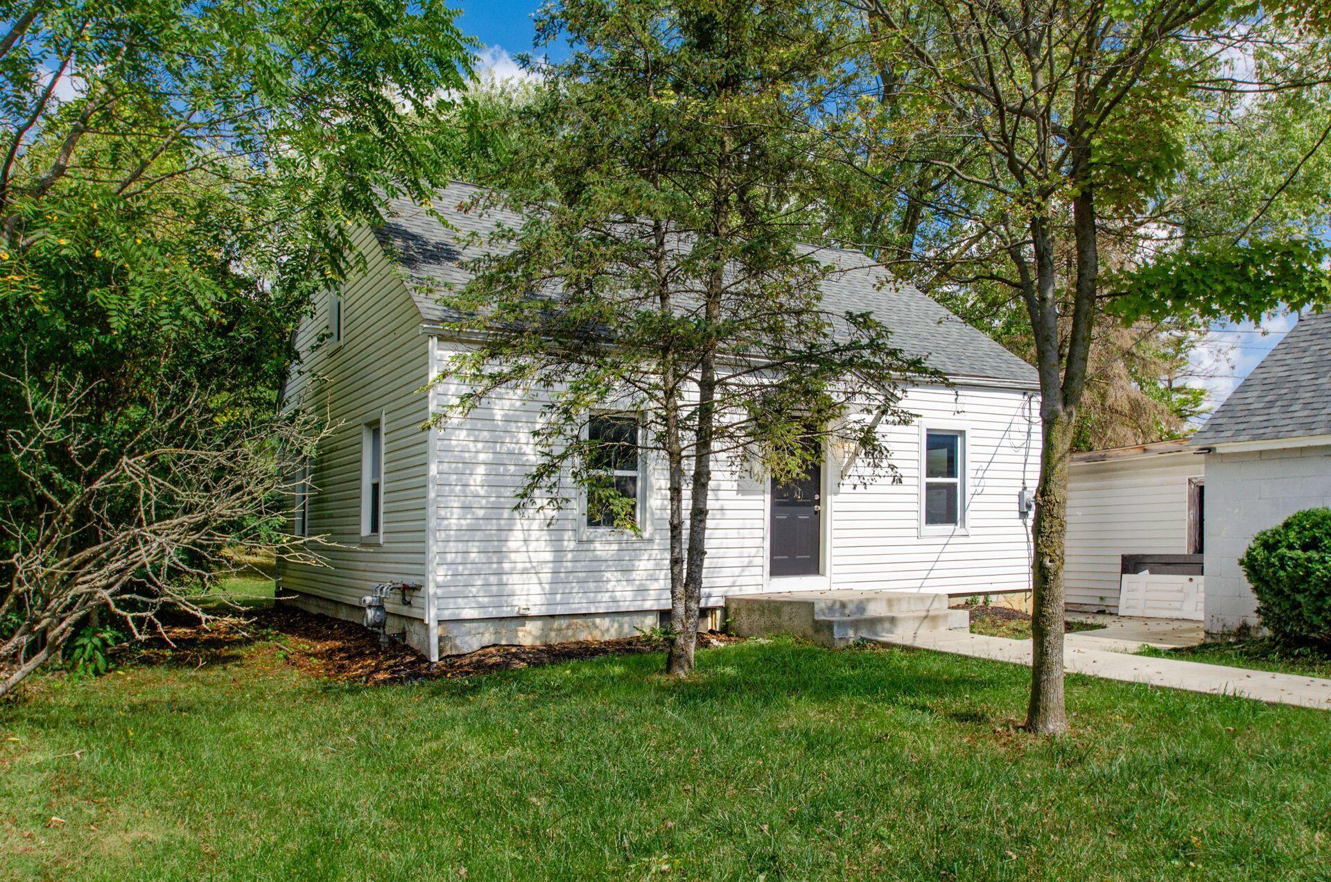 168 London Road Delaware, OH 43015 - Photo 1 of 43 001_41f61c_K 168 London 080-2