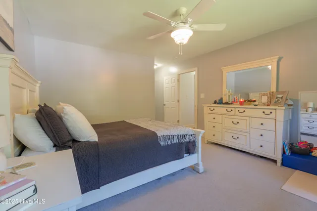 $290,000 | 415 Stanford Court, Maysville, NC 28555