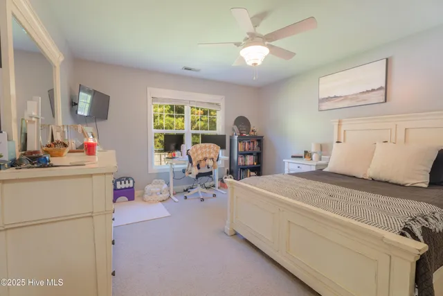 $290,000 | 415 Stanford Court, Maysville, NC 28555