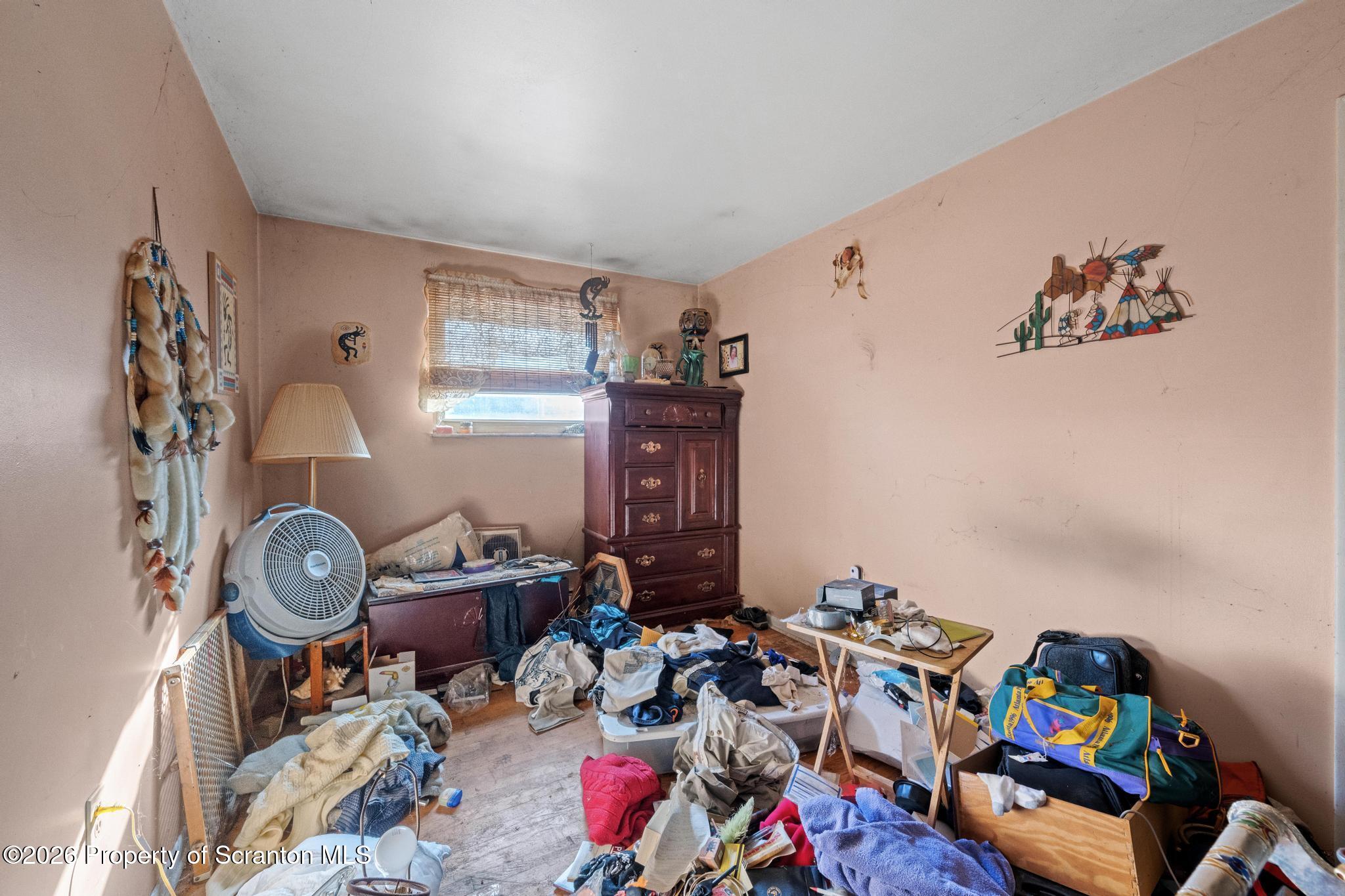 82 Jubilee Road Gouldsboro, PA 18424 - Photo 12 of 39 a view of kids room with toys