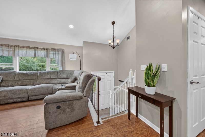 267 Ellis Road Milford, NJ 08848 - Photo 12 of 48 Gallery Image 12