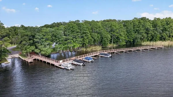 $1,300,000 | 4052 Capitol Drive, Palm Harbor, FL 34685