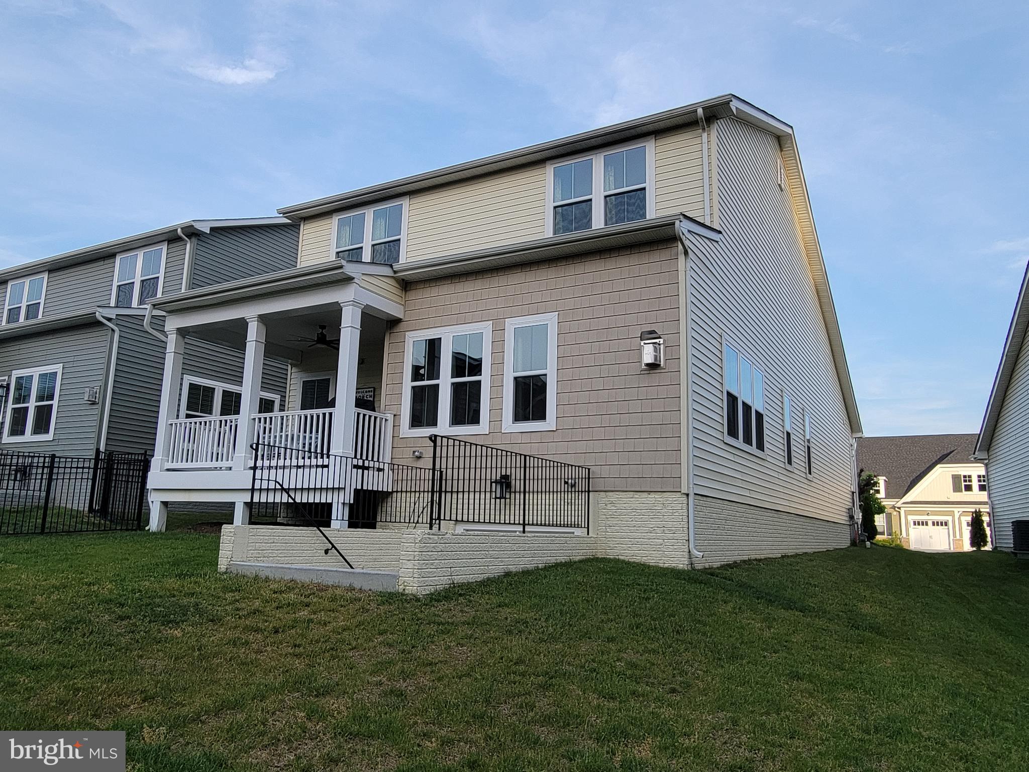 3087 Spring Peeper Court Odenton, MD 21113 - Photo 2 of 33 Rear of home