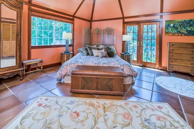 $2,195,000 | 4038 East 3rd Avenue, Napa, CA 94558