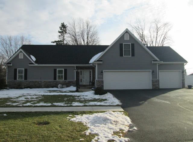 3281 Chanson Valley Road Lambertville, MI 48144 - Photo 1 of 20 20390472.JPG
