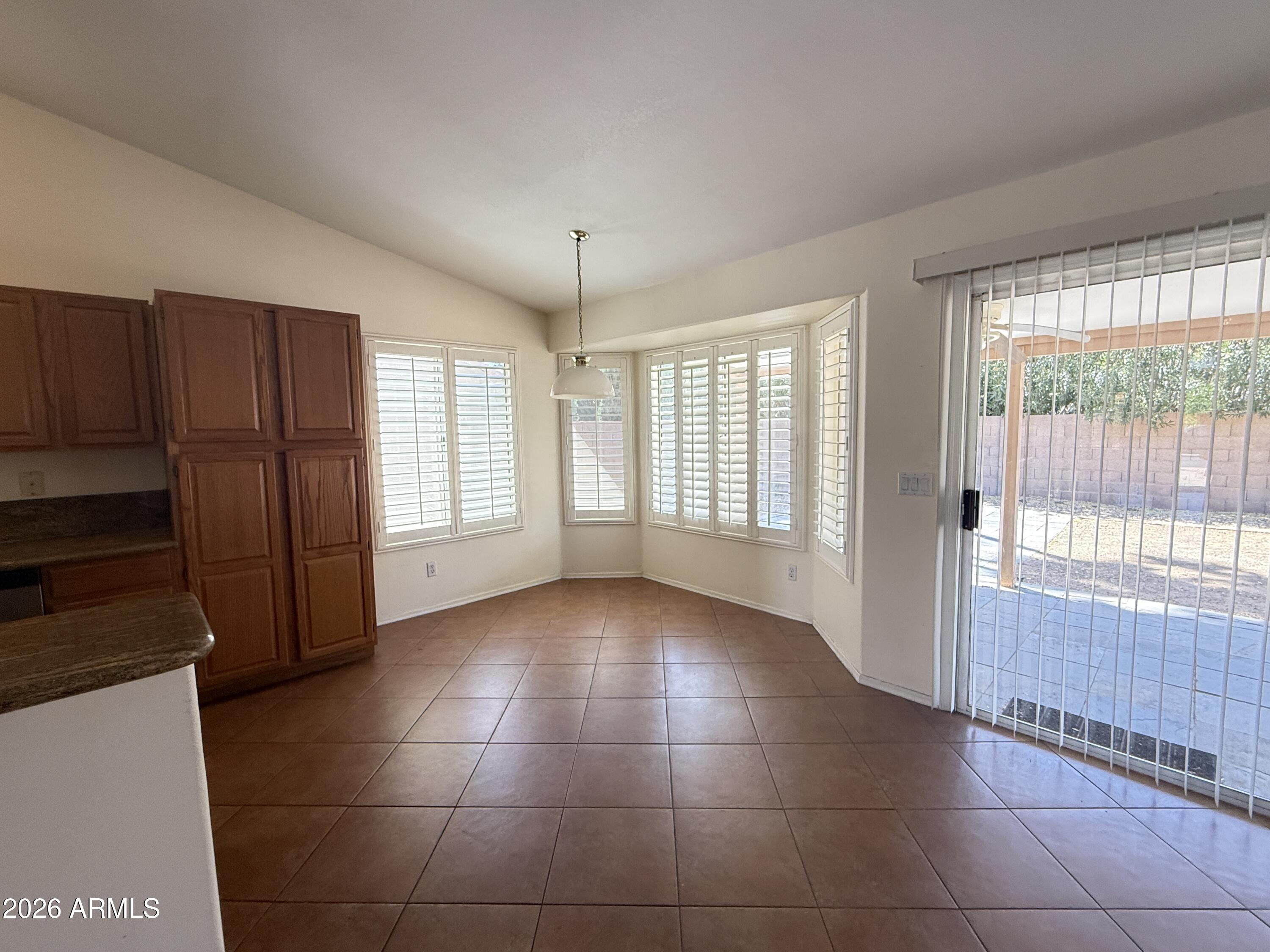 844 North Granite Street Gilbert, AZ 85234 - Photo 4 of 20 IMG_2981