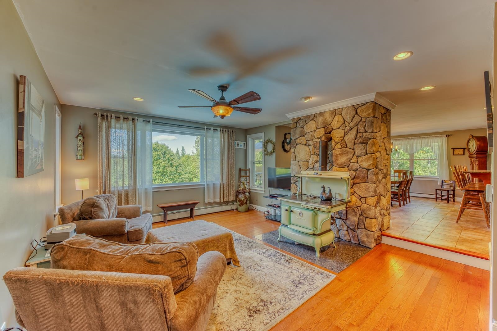 1141 Cherry Valley Road Bethlehem, NH 03574 - Photo 11 of 53