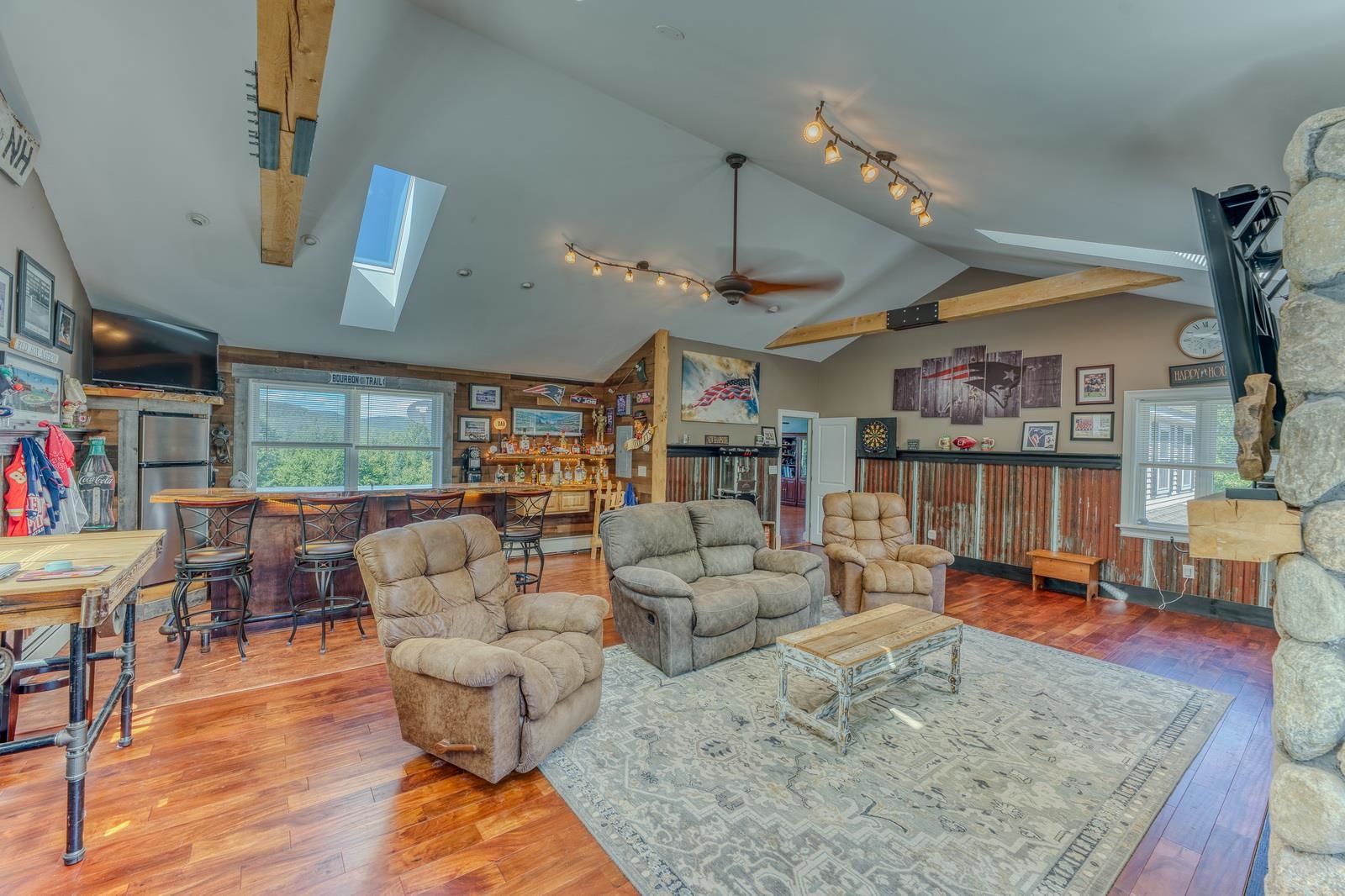 1141 Cherry Valley Road Bethlehem, NH 03574 - Photo 34 of 53