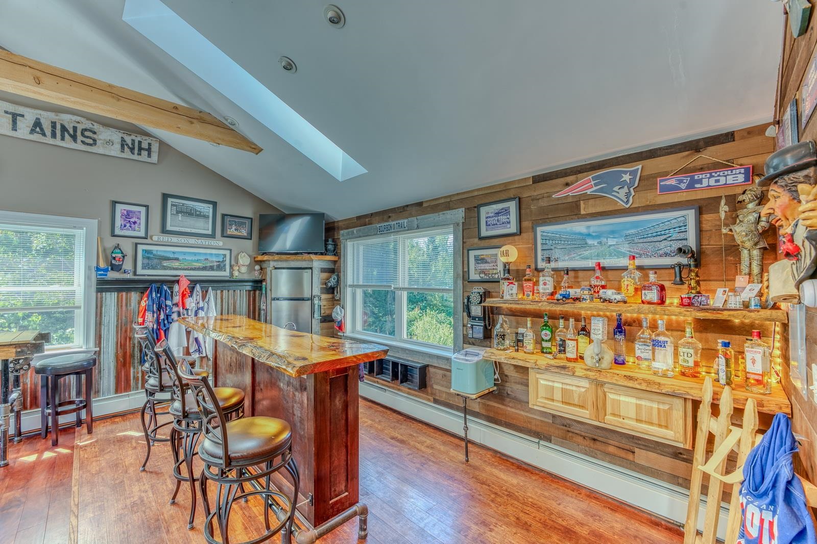 1141 Cherry Valley Road Bethlehem, NH 03574 - Photo 38 of 53