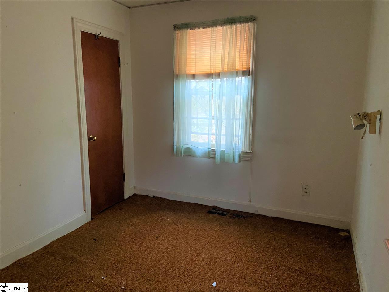 212 Glenn Road Greenville, SC 29607 - Photo 12 of 16 Gallery Image 12