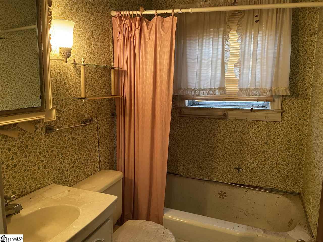 212 Glenn Road Greenville, SC 29607 - Photo 13 of 16 Gallery Image 13