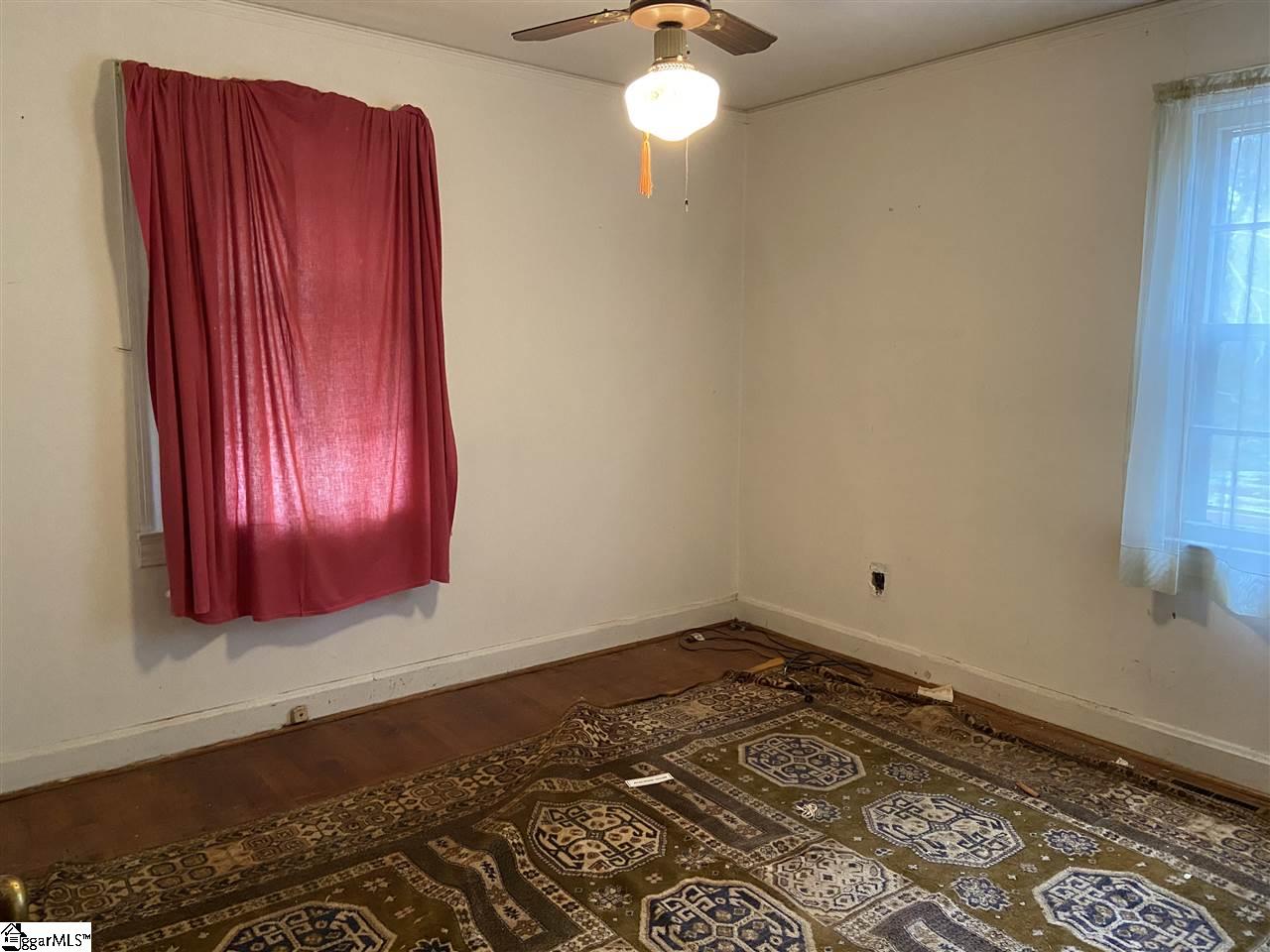 212 Glenn Road Greenville, SC 29607 - Photo 9 of 16 Gallery Image 9