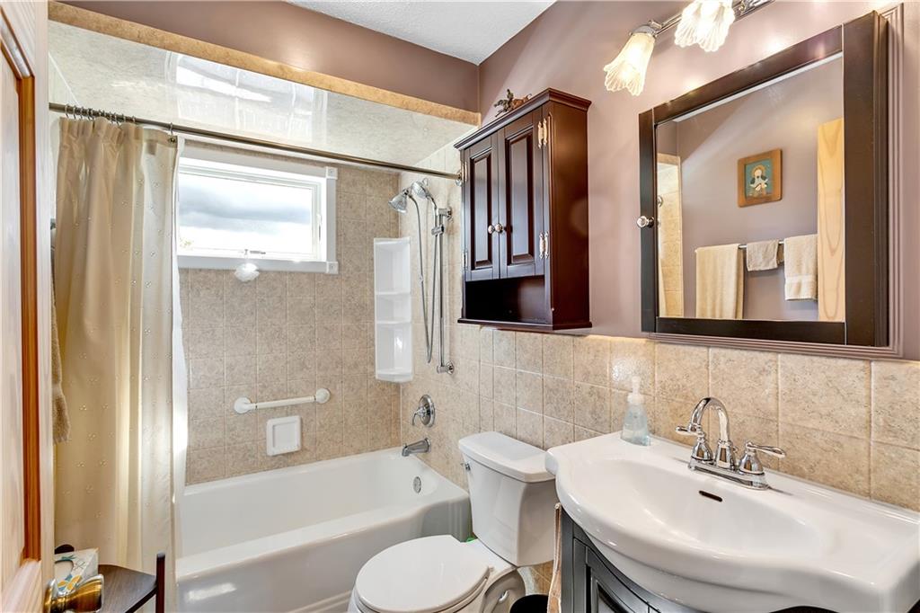 442 Frew Road Ellwood City, PA 16117 - Photo 12 of 23 Gallery Image 12
