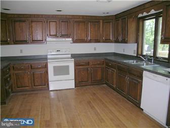 505 Stone Road Barto, PA 19504 - Photo 3 of 7 Gallery Image 3