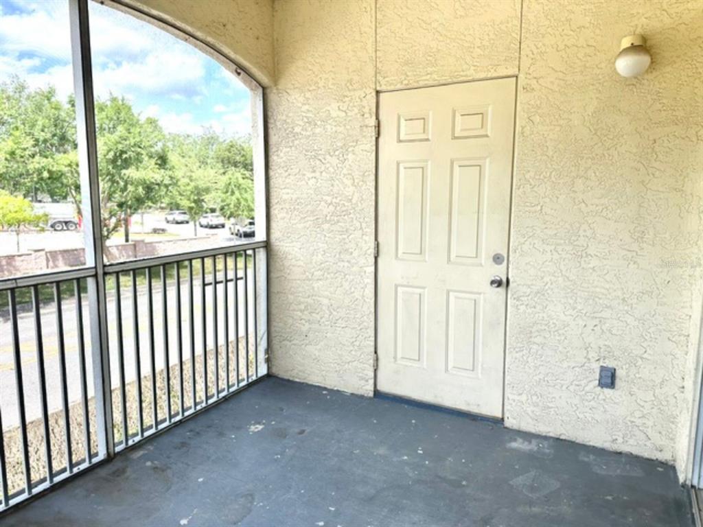 822 Camargo Way, Unit 204 Altamonte Springs, FL 32714 - Photo 26 of 32 a view of a door