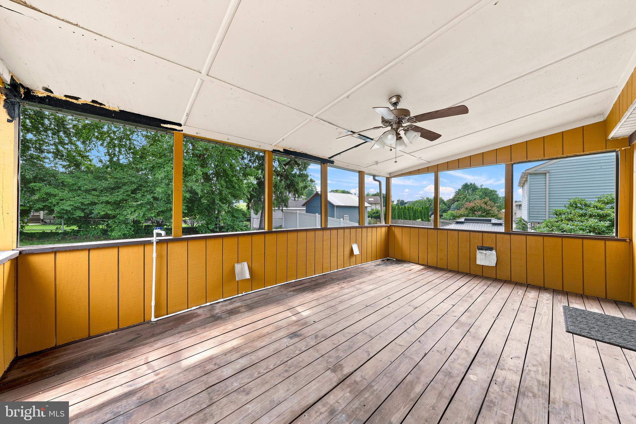 14 Buttonwood Road Stratford, NJ 08084 - Photo 29 of 35